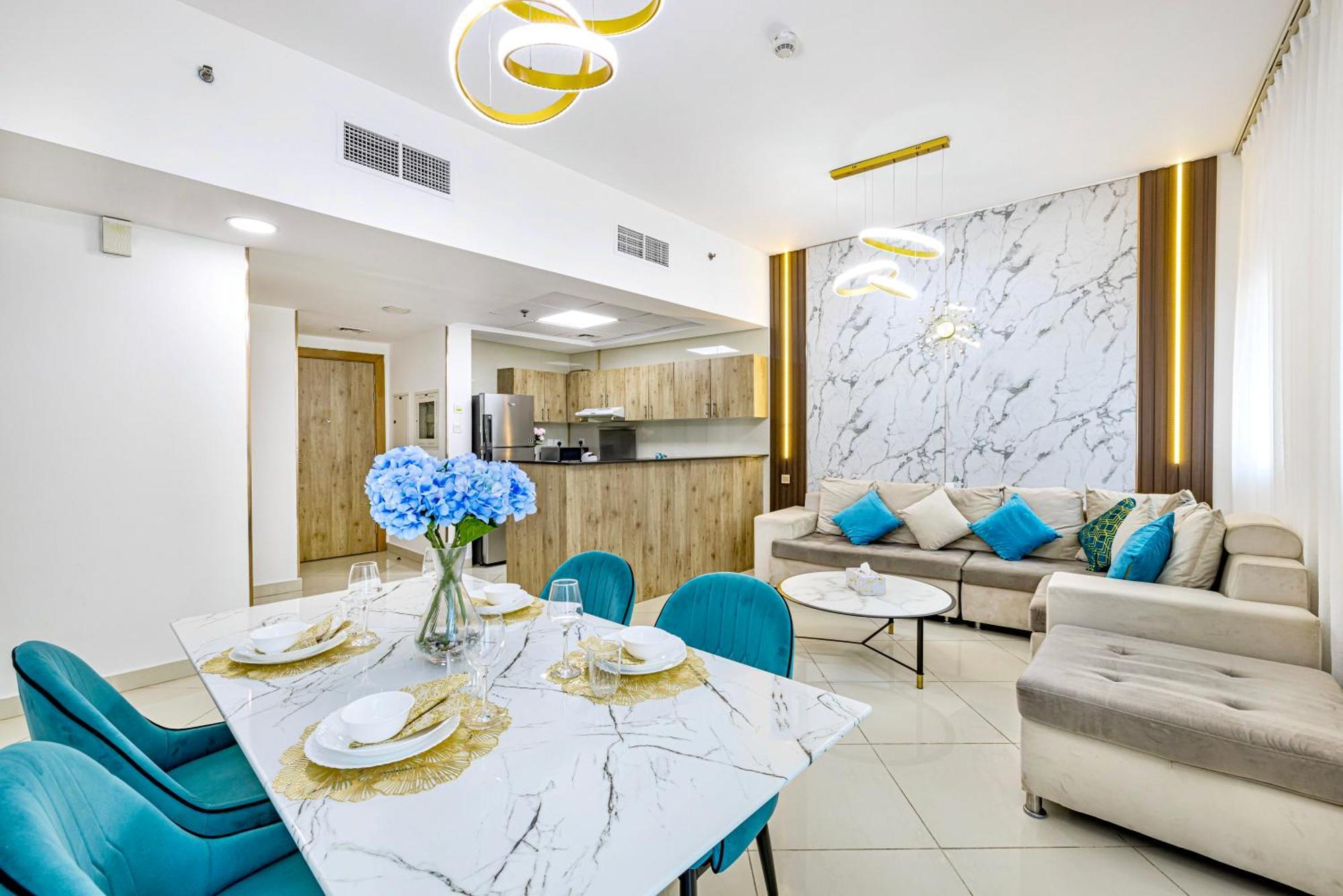 5 Star Serviced Apartment With Beach Access In The Heart Of Dubai Marina Free Welcome Gift Box Upon Arrival Экстерьер фото
